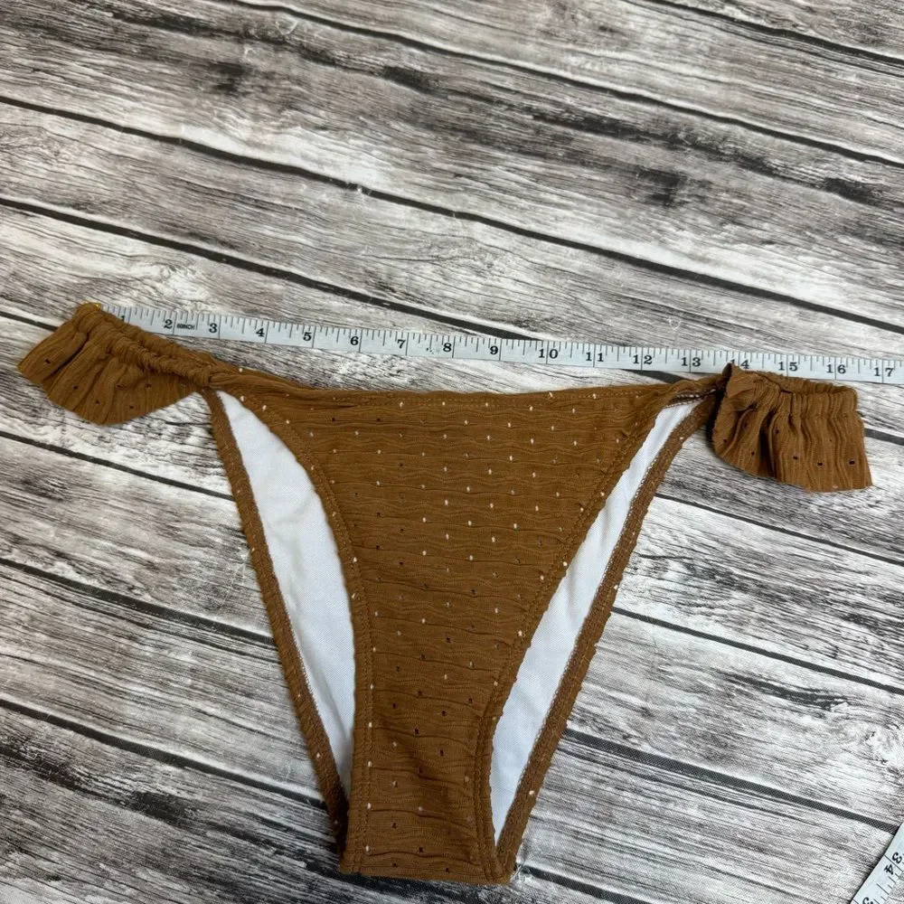 unknown women’s cheeky